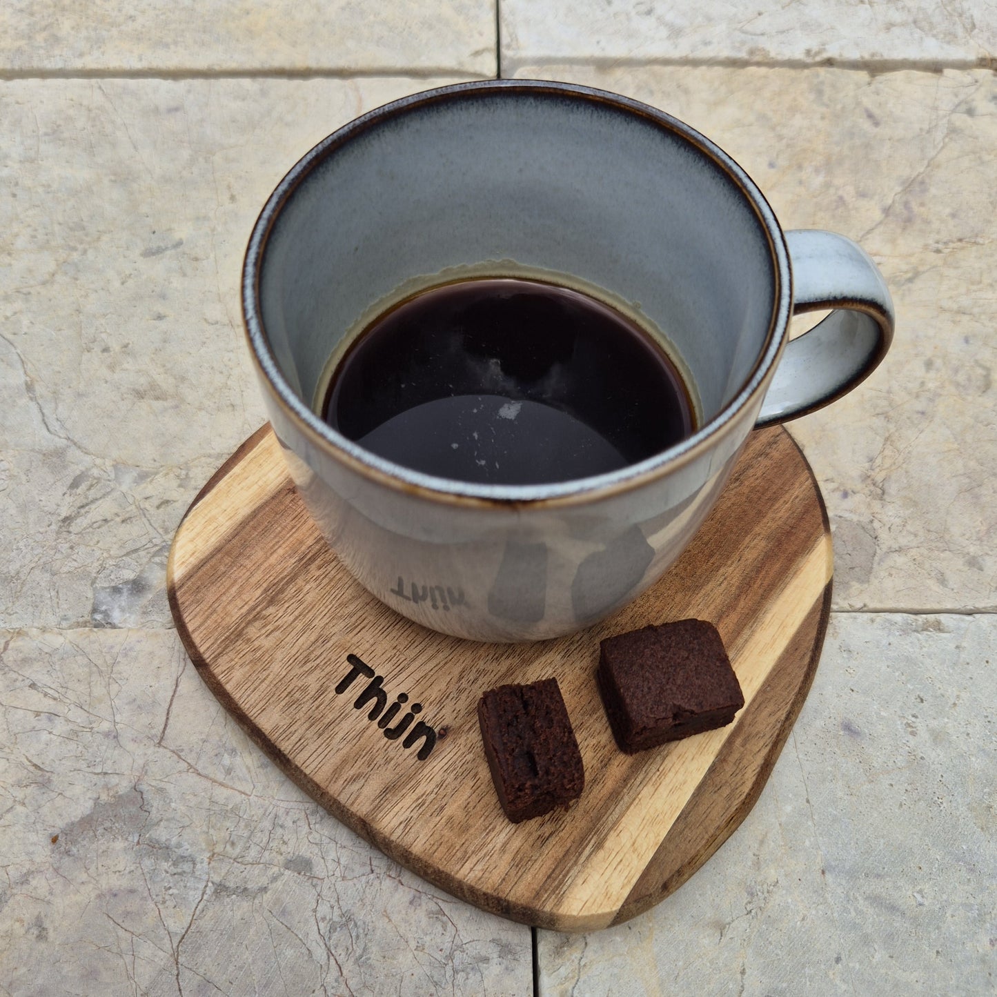Gepersonaliseerd Acacia Koffie- & Borrelplankje klein (vanaf 25 stuks)