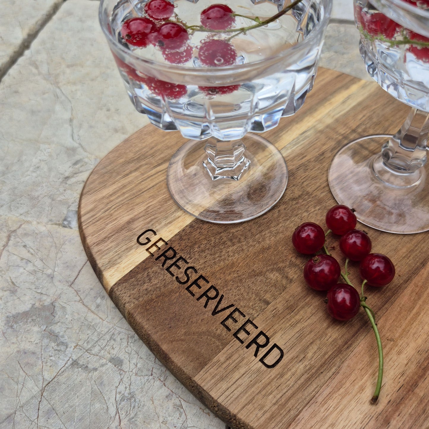 Acacia Borrelplankje "Gereserveerd"