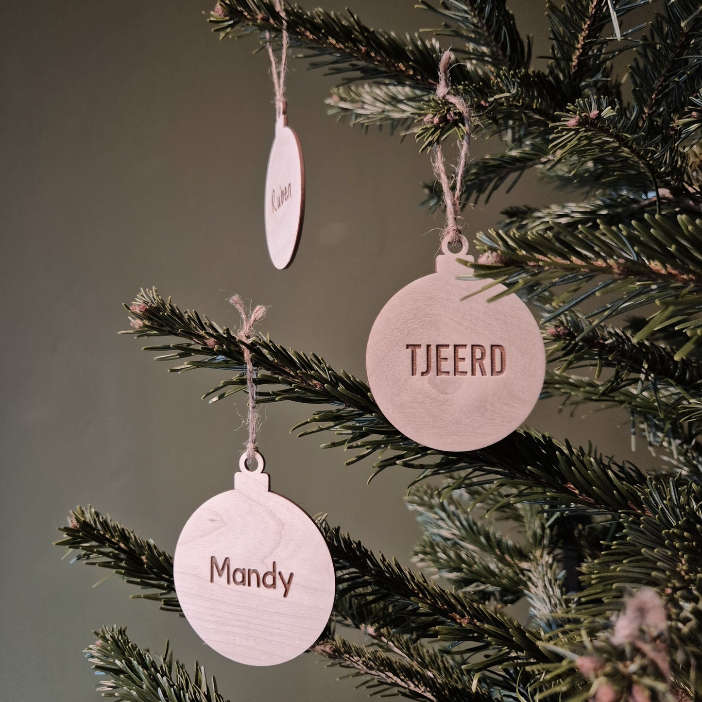 Gepersonaliseerde Houten Kerstbal